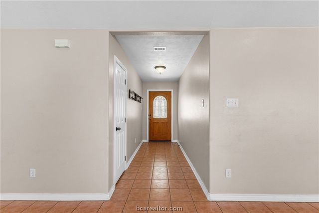 1106 Van Horn Drive, College Station, TX 77845