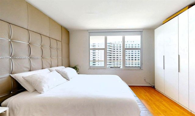 5600 Collins Ave 10A, Miami Beach, FL 33140