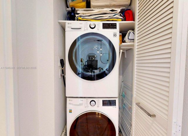 5600 Collins Ave 10A, Miami Beach, FL 33140