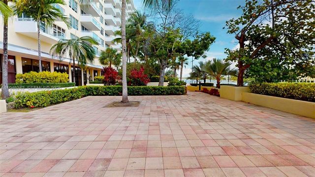 5600 Collins Ave 10A, Miami Beach, FL 33140