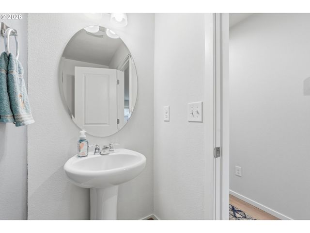 653 Ne 138TH Pl 93, Vancouver, WA 98684