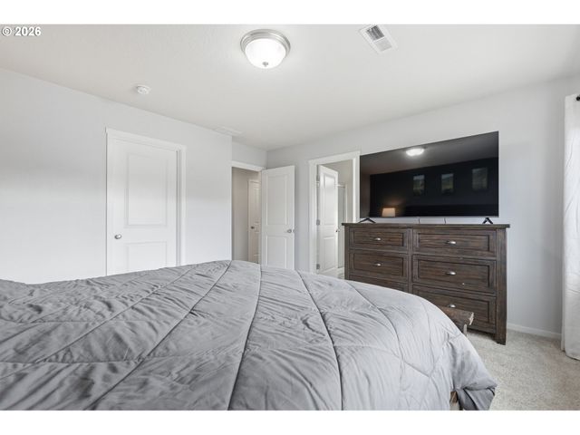 653 Ne 138TH Pl 93, Vancouver, WA 98684