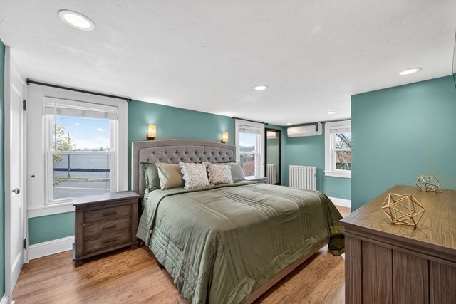 400 El Paso St, Springfield, MA 01104