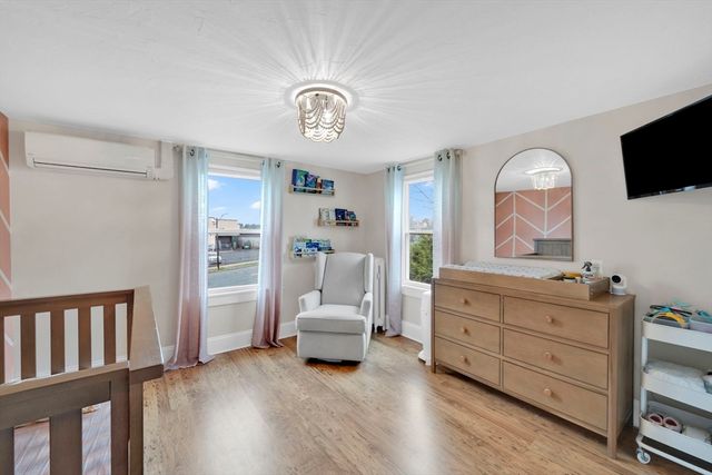 400 El Paso St, Springfield, MA 01104
