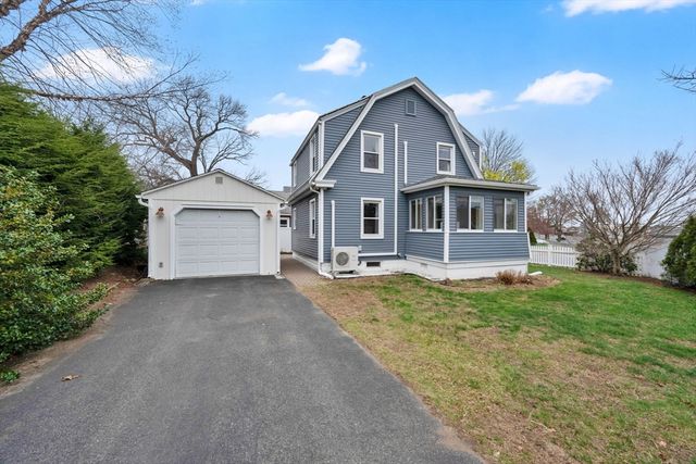 400 El Paso St, Springfield, MA 01104