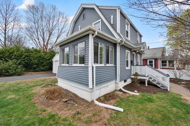 400 El Paso St, Springfield, MA 01104