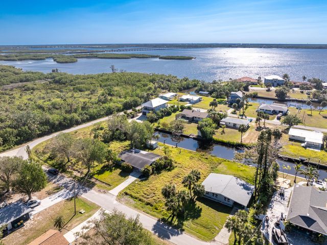 188 Danforth Drive, Port Charlotte, FL 33980