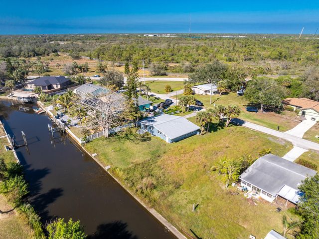 188 Danforth Drive, Port Charlotte, FL 33980