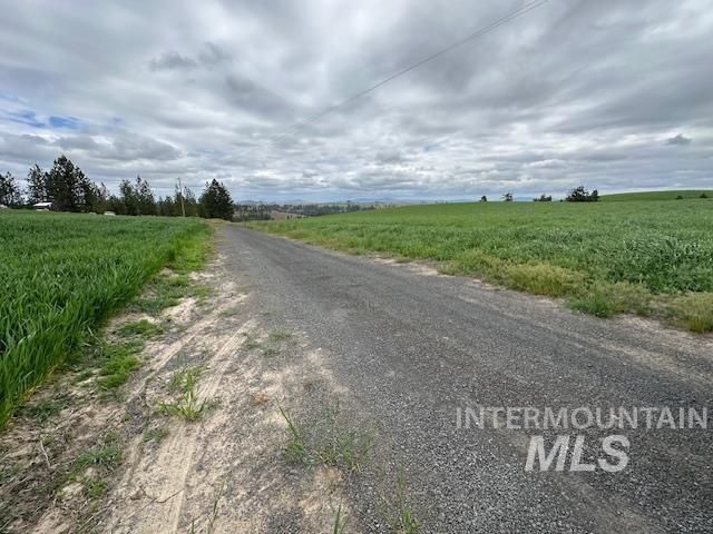 000 Hwy 99, Troy, ID 83871