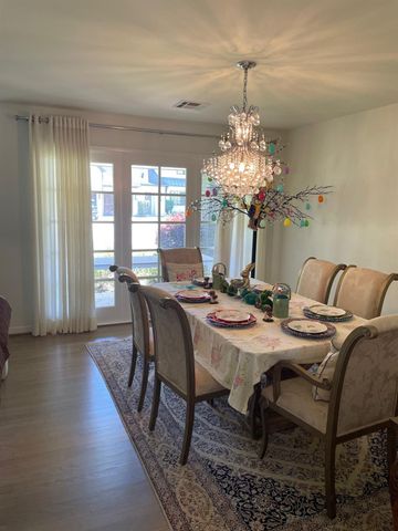 5232 Piping Rock Lane, Houston, TX 77056