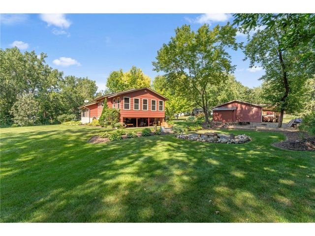 5393 Flagstaff Circle SE, Prior Lake, MN 55372
