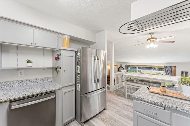 5393 Flagstaff Circle SE, Prior Lake, MN 55372