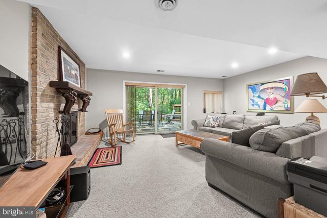 10 WINTERBERRY CT, Glen Arm, MD 21057