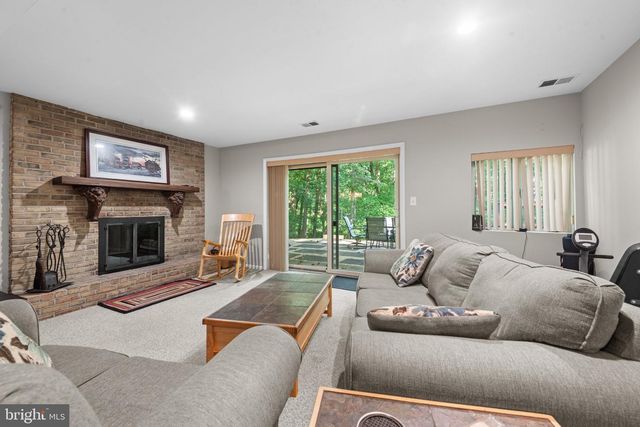 10 WINTERBERRY CT, Glen Arm, MD 21057