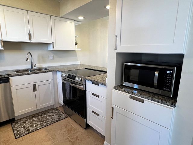 1801 GULF DRIVE N 125, Bradenton Beach, FL 34217