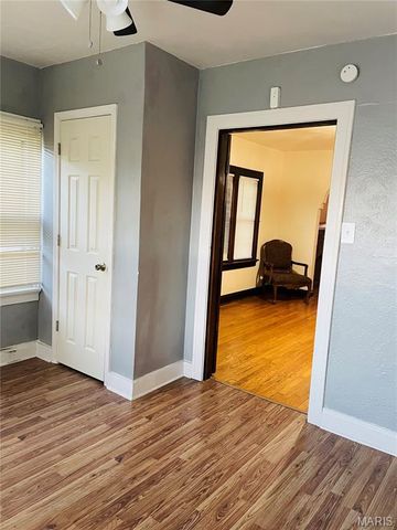 3802 Melba Place, Northwoods, MO 63121