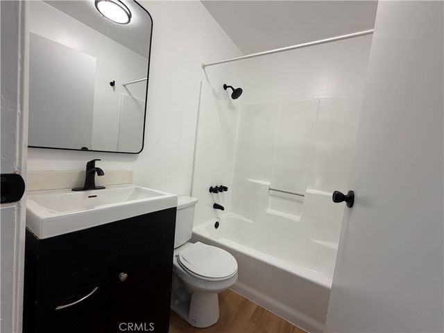 1758 N Kingsley 5, Los Angeles, CA 90027