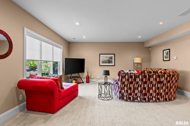 5309 Whitemarsh Court, Springfield, IL 62711