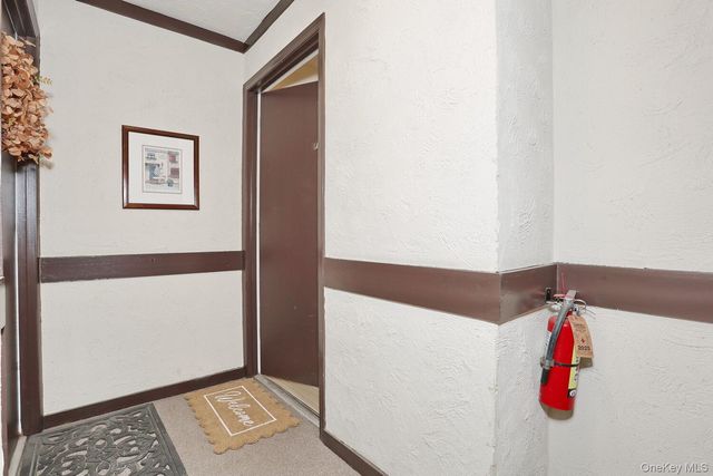 26 Milford Lane F, Suffern, NY 10901