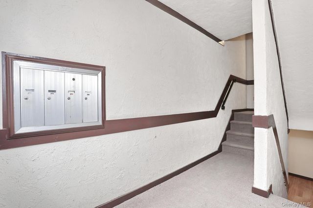 26 Milford Lane F, Suffern, NY 10901