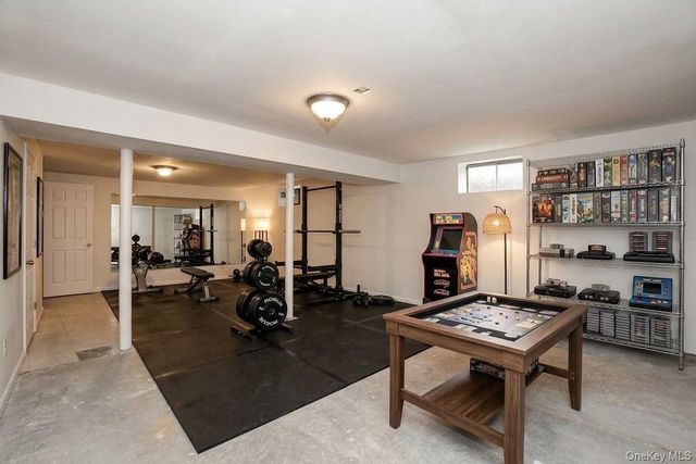 26 Milford Lane F, Suffern, NY 10901