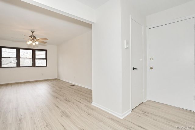 26 Milford Lane F, Suffern, NY 10901