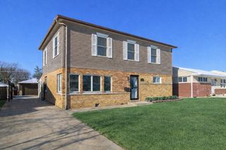 8300 N Harlem Avenue, Niles, IL 60714
