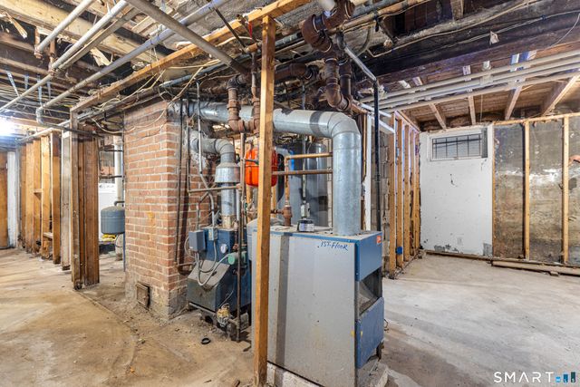 44 Glendale Avenue, Hartford, CT 06106