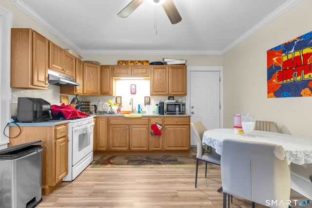 44 Glendale Avenue, Hartford, CT 06106