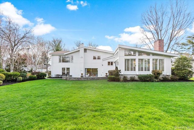 16 Dell Drive, Eastchester, NY 10709