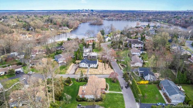 16 Dell Drive, Eastchester, NY 10709