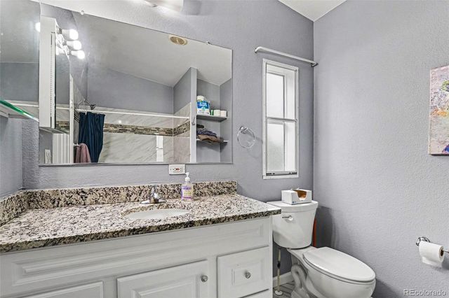 2301 Florence Street, Aurora, CO 80010