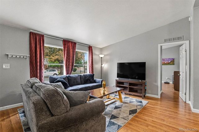 2301 Florence Street, Aurora, CO 80010