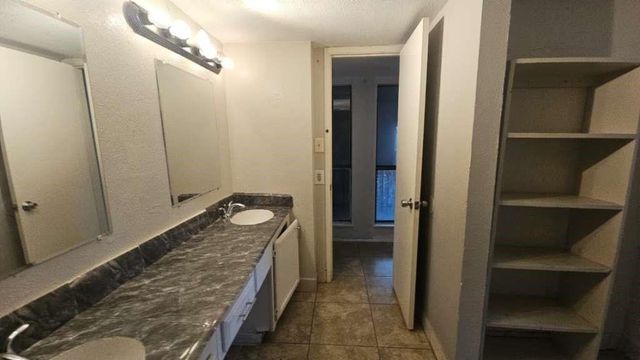 14131 Callahan Drive, Houston, TX 77049