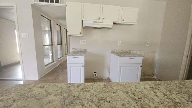 14131 Callahan Drive, Houston, TX 77049