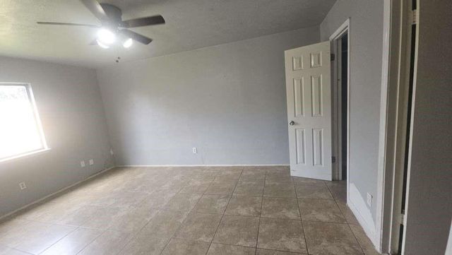 14131 Callahan Drive, Houston, TX 77049
