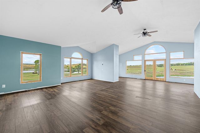 279 N 170th Rd, Bennington, KS 67422