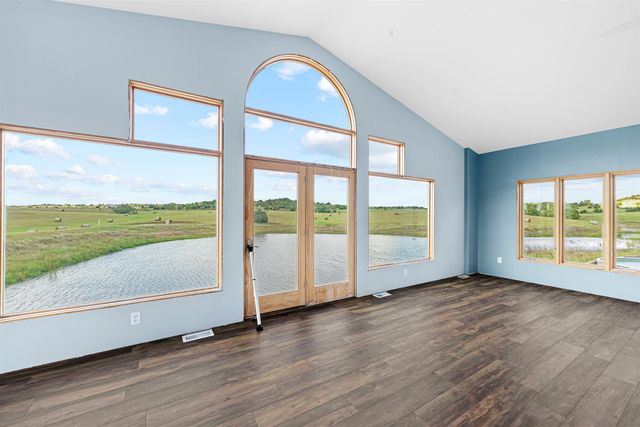 279 N 170th Rd, Bennington, KS 67422