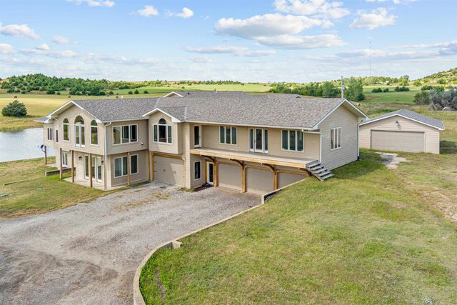 279 N 170th Rd, Bennington, KS 67422