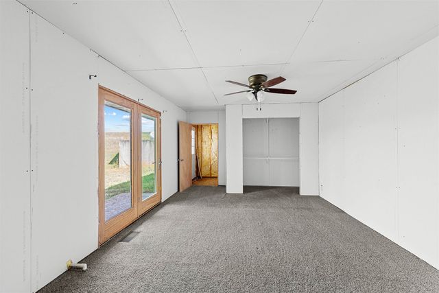 279 N 170th Rd, Bennington, KS 67422