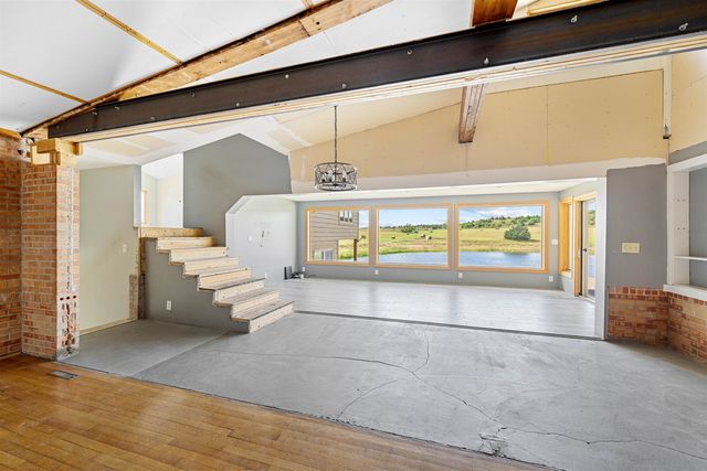 279 N 170th Rd, Bennington, KS 67422