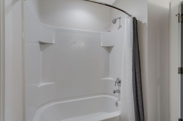 1900 12th Ave S Apt 415, Nashville, TN 37203