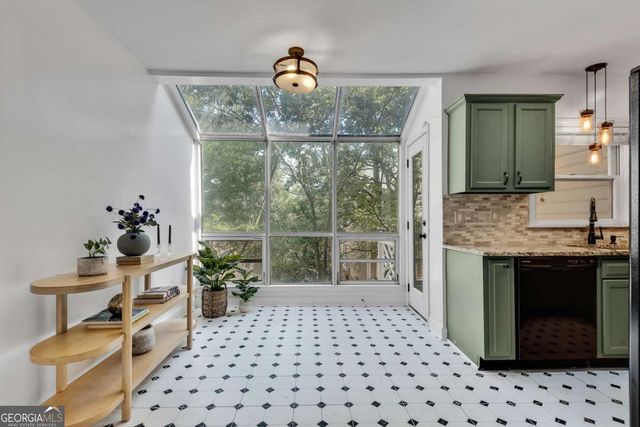 7500 Roswell Road 59, Atlanta, GA 30350