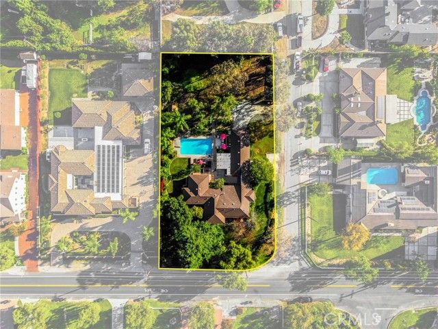 1062 W Valencia Mesa Drive, Fullerton, CA 92833