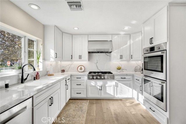 1062 W Valencia Mesa Drive, Fullerton, CA 92833