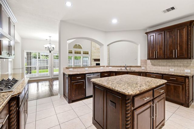 19903 Senterra Lakes Boulevard, Spring, TX 77379