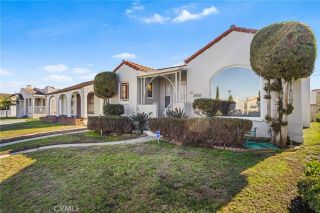 2056 W 70th, Los Angeles, CA 90047