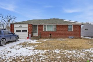 6500 Knox Street, Lincoln, NE 68507