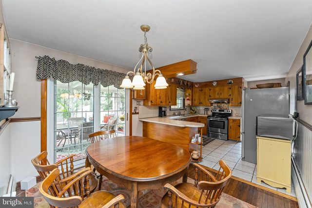 1030 WALT RD, Pennsburg, PA 18073