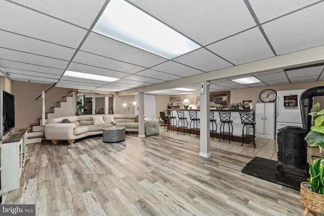 1030 WALT RD, Pennsburg, PA 18073